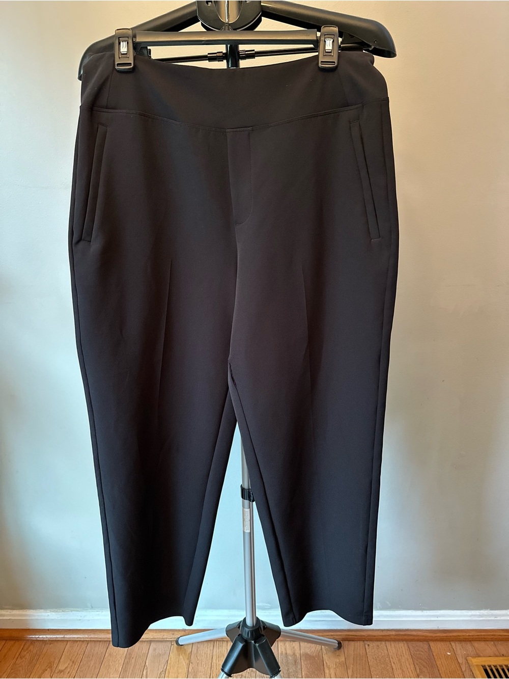 Athleta Endless High Rise Pant Black Stretch Travel Trousers 10 Petite 10P